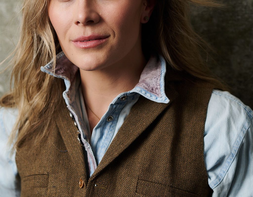 Anthia Gillick Discusses the Dangerous Truth About Cults—and Why They Can Happen Anywhere